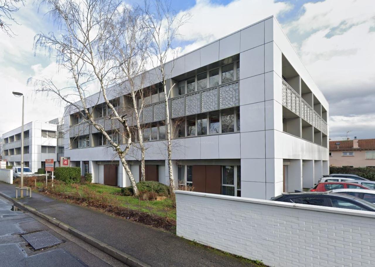 Bureau Bron 233m² Location bureau Bron Rhône OLBUR2310030 1